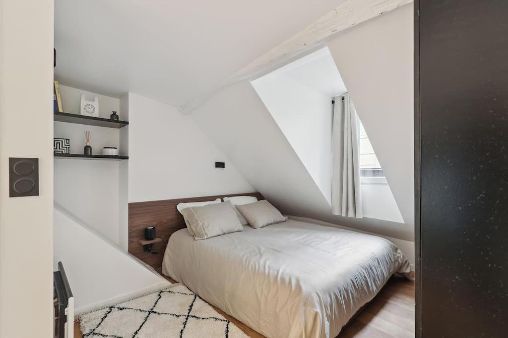Апартаменты Duplex Parisien Pres Du Louvre Экстерьер фото