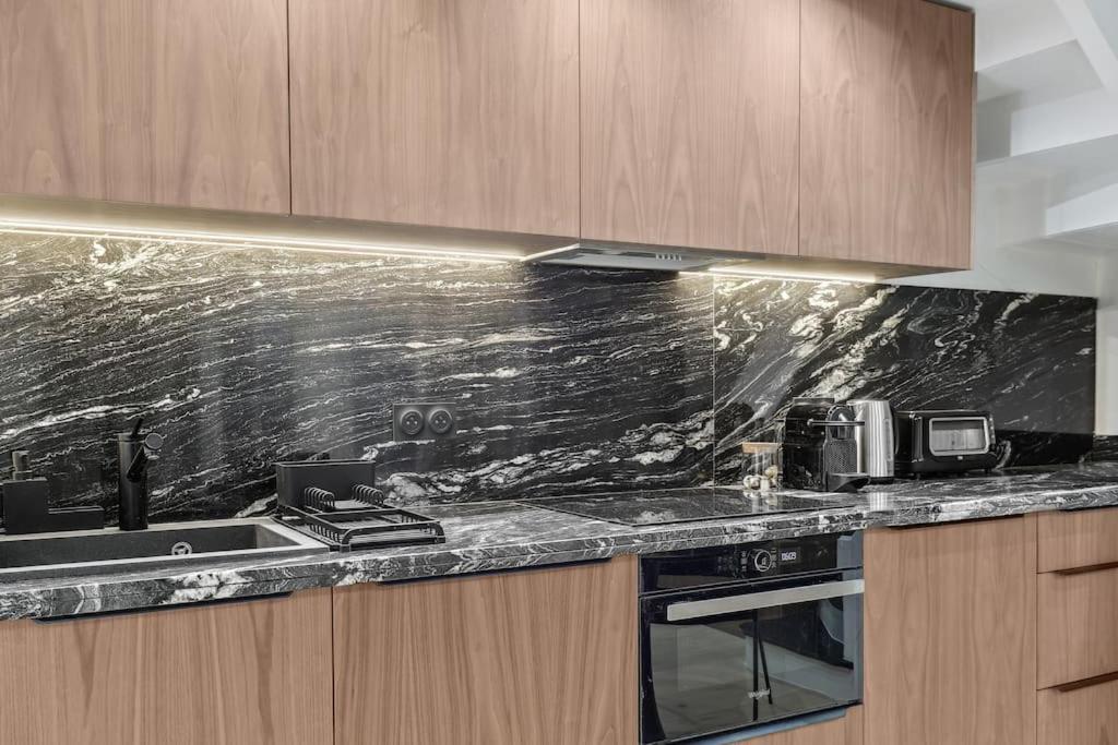 Апартаменты Duplex Parisien Pres Du Louvre Экстерьер фото